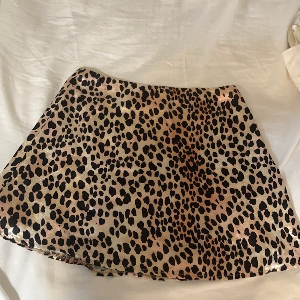 Princess Polly Cheetah mini skirt size 2: Never been worn!
